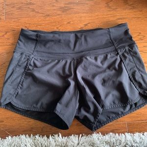 Black REFLECTIVE Lululemon shorts